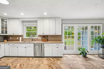 113 Mercer Road, Savannah, GA 31411 - Photo 9