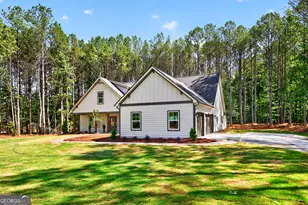 3230 Happy Valley Cir, Newnan, GA 30263 - Photo 3