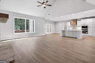 3230 Happy Valley Cir, Newnan, GA 30263 - Photo 15