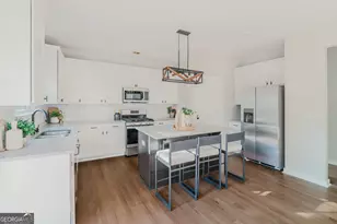 1837 Weatherbrook Cir, Lawrenceville, GA 30043 - Photo 9