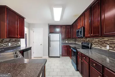 118 Covington Cove, Byron, GA 31008 - Photo 9