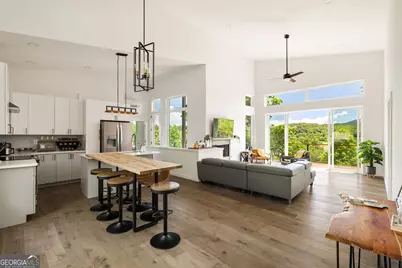 143 Brannon Ridge, Young Harris, GA 30582 - Photo 3