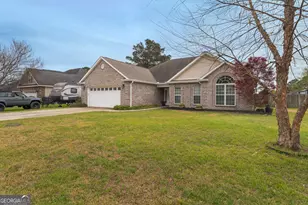 105 Galloway St, Kathleen, GA 31047 - Photo 1