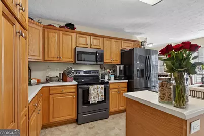 331 Patrick Circle, Jenkinsburg, GA 30234 - Photo 13