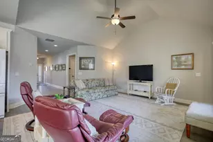 246 Club Dr, Monroe, GA 30655 - Photo 9
