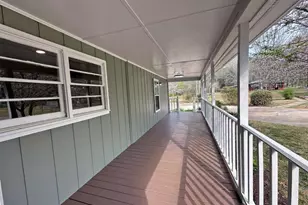 1104 Farm Rd, Colbert, GA 30628 - Photo 3