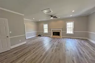 1104 Farm Rd, Colbert, GA 30628 - Photo 9