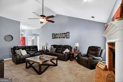 104 Independence Court, Lagrange, GA 30240 - Photo 9