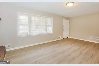 8455 Magnolia Drive, Jonesboro, GA 30238 - Photo 5