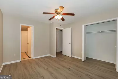 8455 Magnolia Drive, Jonesboro, GA 30238 - Photo 13