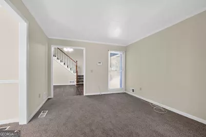 1036 Huntingdon Court, Stone Mountain, GA 30083 - Photo 5