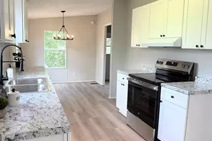 410 Crystal Dr, Carrollton, GA 30116 - Photo 9