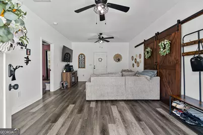 582 W Grantville Road, Grantville, GA 30220 - Photo 5