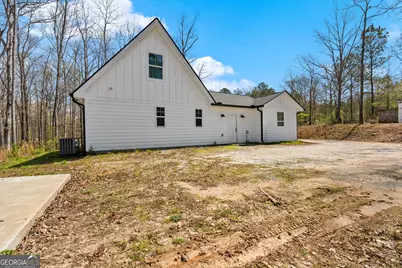 582 W Grantville Road, Grantville, GA 30220 - Photo 37