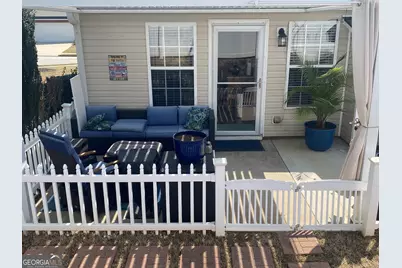 967 Village View Circle, Loganville, GA 30052 - Photo 7