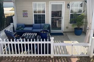 967 Village View Cir, Loganville, GA 30052 - Photo 7