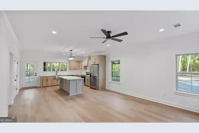 150 Lakeview Drive, Jesup, GA 31545 - Photo 17