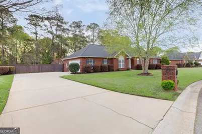 313 Old Farm Road, Perry, GA 31069 - Photo 5