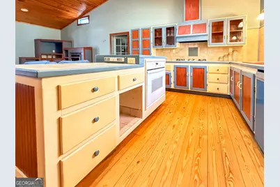 33 McNabb Lane, Clarkesville, GA 30523 - Photo 9