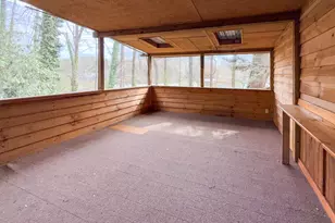 2518 Bellview Ln, Young Harris, GA 30582 - Photo 13