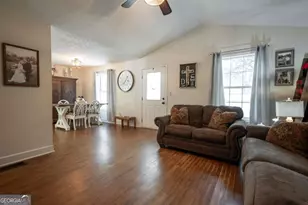 223 5th Ave, Winder, GA 30680 - Photo 9