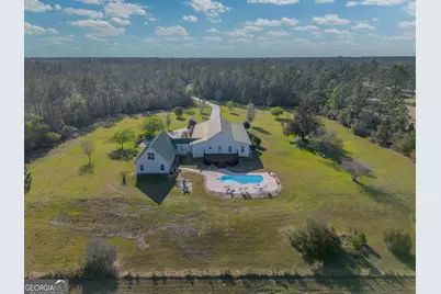 3300 Connor Lane, Waycross, GA 31503 - Photo 7