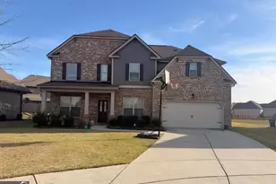 1013 Autumn Dr, Loganville, GA 30052 - Photo 1