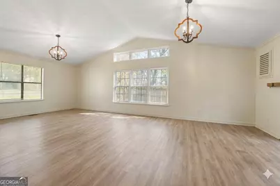 528 Raintree Drive, Jonesboro, GA 30238 - Photo 21