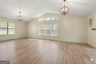 528 Raintree Dr, Jonesboro, GA 30238 - Photo 21