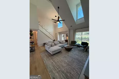 2015 N Creek Circle, Alpharetta, GA 30009 - Photo 5