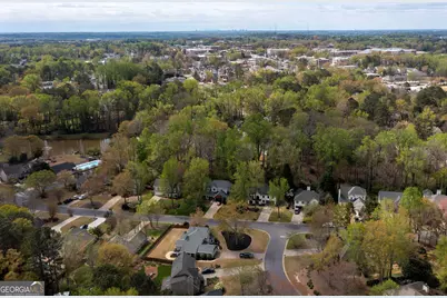 2015 N Creek Circle, Alpharetta, GA 30009 - Photo 21