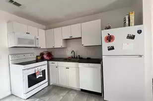 140 Lanier Dr, Statesboro, GA 30458 - Photo 3