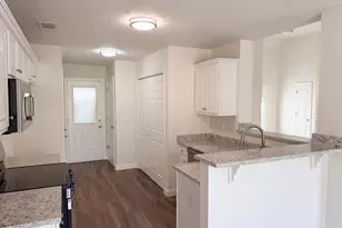 205 Clearwater Dr, Monroe, GA 30655 - Photo 5