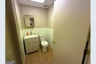 120 Shamrock Ind Boulevard, Tyrone, GA 30290 - Photo 9