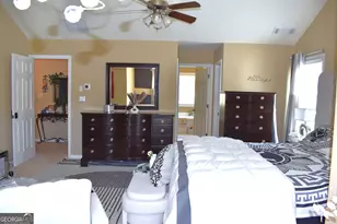 1226 Castleberry Dr, Buford, GA 30518 - Photo 17