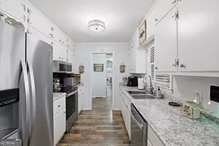 326 Remsdale Rd, Toccoa, GA 30577 - Photo 9