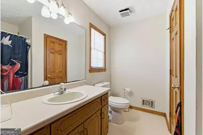 406 Hidden Valley Court SE, Conyers, GA 30094 - Photo 17