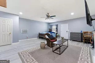 406 Hidden Valley Ct SE, Conyers, GA 30094 - Photo 11