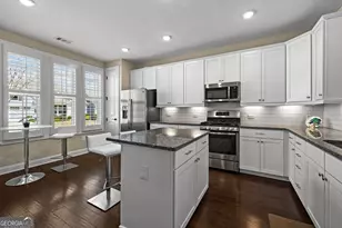 522 Cottonwood Cir, Peachtree City, GA 30269 - Photo 7