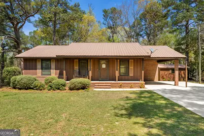 1502 Cumming Drive, Elberton, GA 30635 - Photo 1