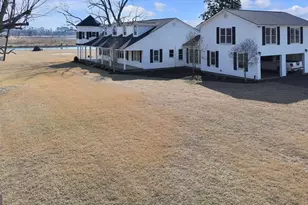 1832 Douglas Hwy, Hazlehurst, GA 31539 - Photo 3