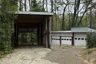 462 Dogwood Dr NW, Lilburn, GA 30047 - Photo 5