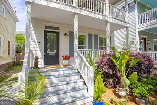 218 E 33rd St, Savannah, GA 31401 - Photo 3