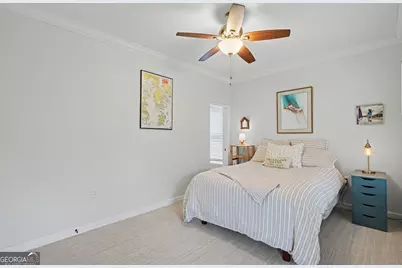 218 E 33rd Street, Savannah, GA 31401 - Photo 21