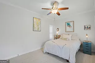 218 E 33rd St, Savannah, GA 31401 - Photo 21