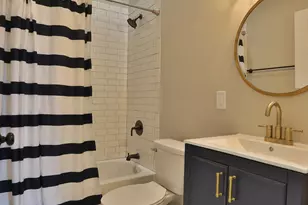 91 E Washington St, Newnan, GA 30263 - Photo 9