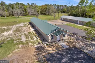 371 Cherokee Ave, Waycross, GA 31501 - Photo 5