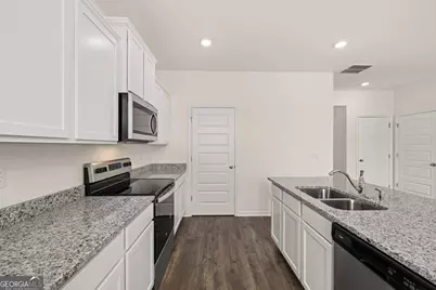 8565 Secretariat Drive, Lithonia, GA 30058 - Photo 9