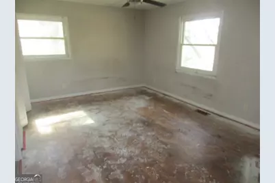 10590 Thrasher Road, Jonesboro, GA 30238 - Photo 11