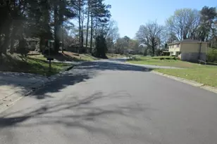 10590 Thrasher Rd, Jonesboro, GA 30238 - Photo 3